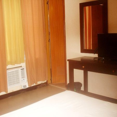 Roxas Midtown Hotel Kültér fotó